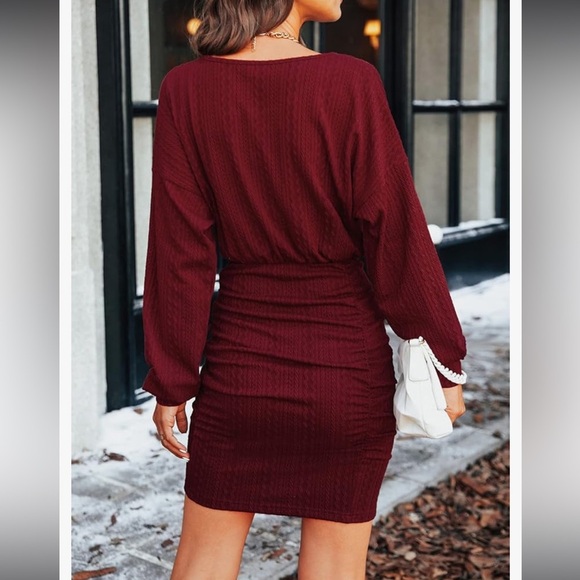 New CUPSHE Knit Dress Round Neck Elastic Waist Ruched SIZE Lg - Picture 4 of 9